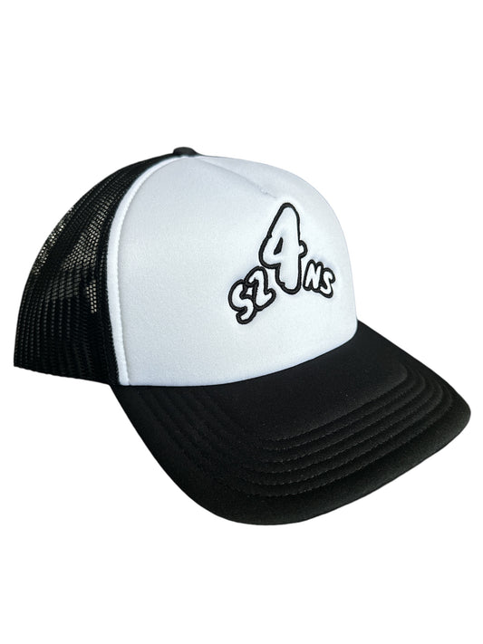 BLACK & WHITE 3D CAP